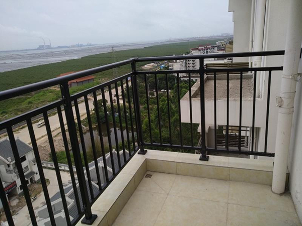 陽臺護欄的功能及作用 陽臺護欄的功能及作用