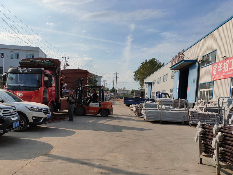 金用護欄2020年9月28日鋅鋼護窗欄桿發貨! 金用護欄2020年9月28日鋅鋼護窗欄桿發貨!