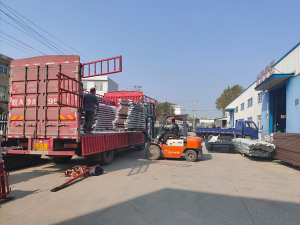 金用護(hù)欄2020年10月26日上午鋅鋼飄窗護(hù)欄發(fā)貨! 金用護(hù)欄2020年10月26日上午鋅鋼飄窗護(hù)欄發(fā)貨!