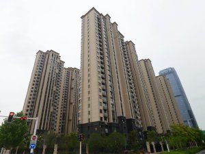 合肥安糧云水居小區(qū)空調(diào)護(hù)欄、樓梯扶手定制