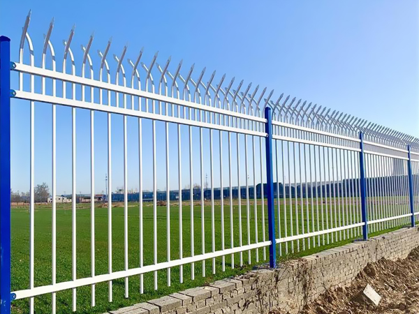 小區圍欄多少錢一米? 小區圍欄多少錢一米?