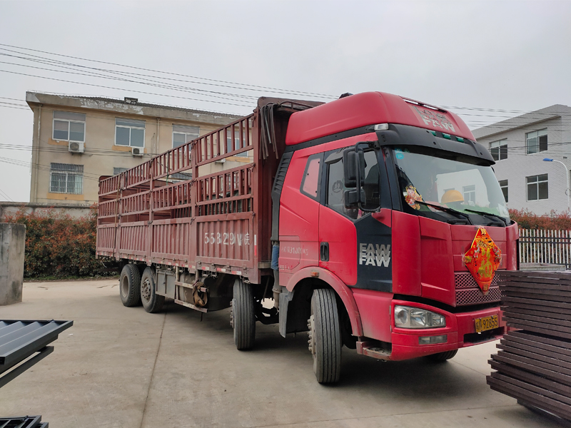 金用護(hù)欄2021年3月16日陽臺護(hù)欄發(fā)貨! 金用護(hù)欄2021年3月16日陽臺護(hù)欄發(fā)貨!