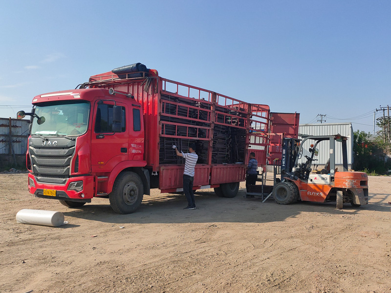 金用護欄2021年4月19日鋅鋼護窗欄桿發(fā)貨! 金用護欄2021年4月19日鋅鋼護窗欄桿發(fā)貨!