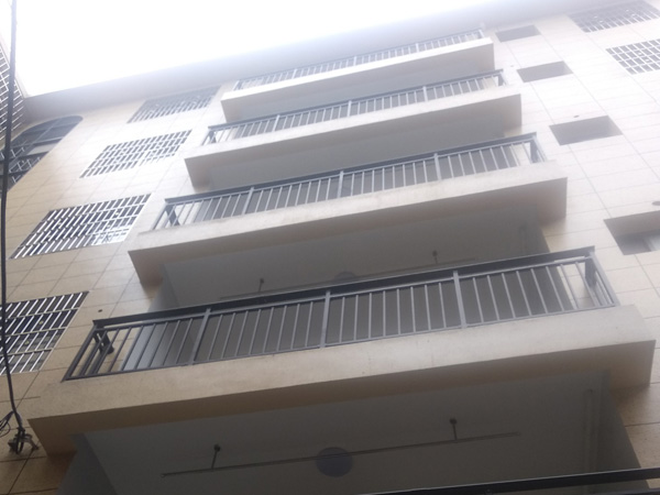 鋅鋼陽臺護欄定制注意事項 鋅鋼陽臺護欄定制注意事項