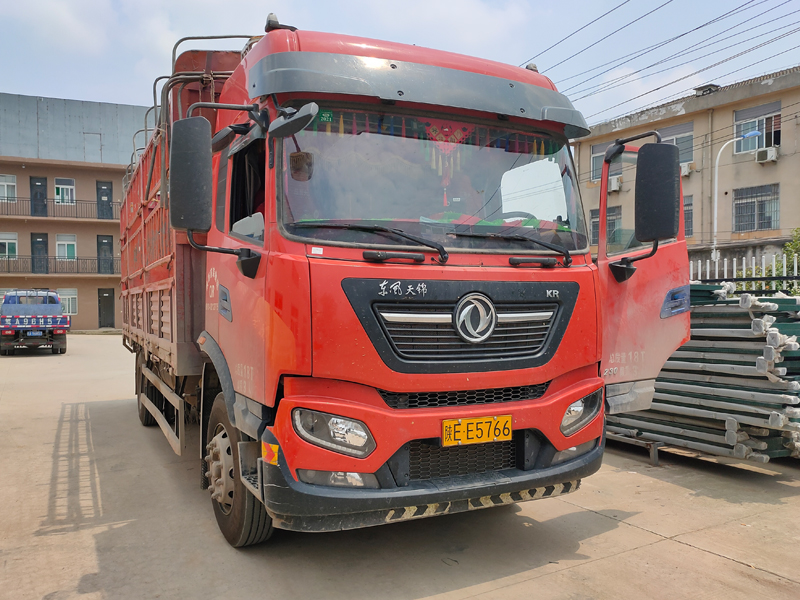 金用護欄2021年6月2日鋅鋼百葉窗發貨! 金用護欄2021年6月2日鋅鋼百葉窗發貨!