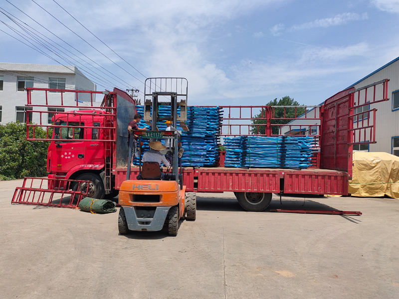 金用護欄2021年6月4日鋅鋼陽臺護欄發(fā)貨! 金用護欄2021年6月4日鋅鋼陽臺護欄發(fā)貨!