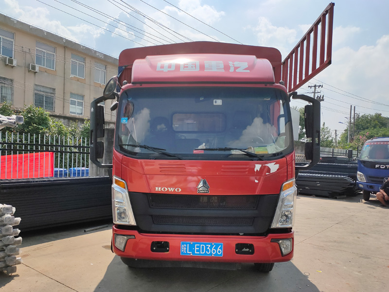 金用護欄2021年7月19日鋅鋼空調護欄發貨！