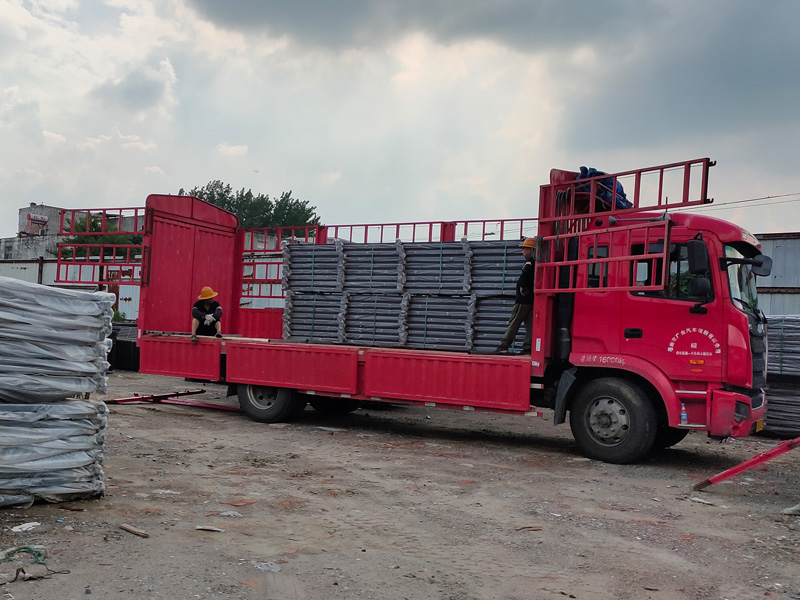 金用護欄2021年7月20日鋅鋼陽臺護欄發貨！