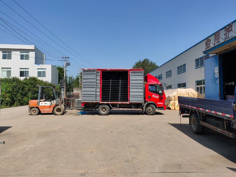 金用護欄2021年8月25日鋅鋼護窗欄桿發貨! 金用護欄2021年8月25日鋅鋼護窗欄桿發貨!