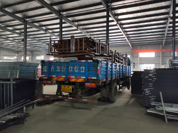 金用護(hù)欄2021年10月21日鋅鋼空調(diào)護(hù)欄發(fā)貨! 金用護(hù)欄2021年10月21日鋅鋼空調(diào)護(hù)欄發(fā)貨!