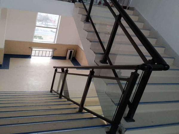 樓梯護欄圖片大全 樓梯護欄圖片大全