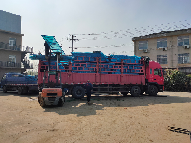 金用護(hù)欄2021年10月25日鋅鋼樓梯欄桿發(fā)貨! 金用護(hù)欄2021年10月25日鋅鋼樓梯欄桿發(fā)貨!