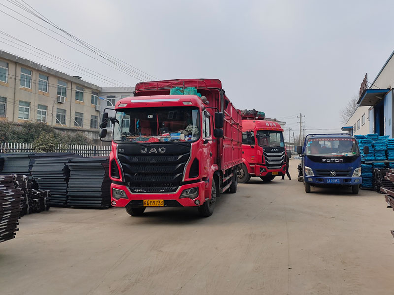 金用護(hù)欄2022年2月24日鋅鋼陽臺欄桿裝車發(fā)貨! 金用護(hù)欄2022年2月24日鋅鋼陽臺欄桿裝車發(fā)貨!