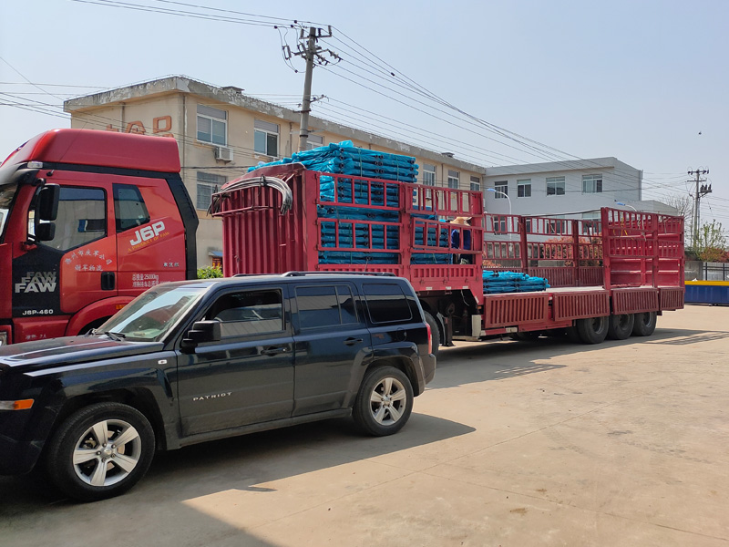 金用護(hù)欄2022年4月7日鋅鋼陽(yáng)臺(tái)護(hù)欄裝車(chē)發(fā)貨！