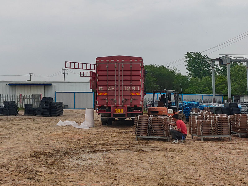 金用護欄2022年5月5日鋅鋼護窗欄桿裝車發貨! 金用護欄2022年5月5日鋅鋼護窗欄桿裝車發貨!