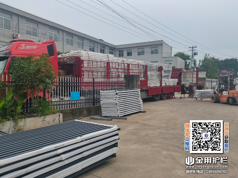 2024年7月16日鋅鋼護窗欄桿裝車發(fā)貨! 2024年7月16日鋅鋼護窗欄桿裝車發(fā)貨!