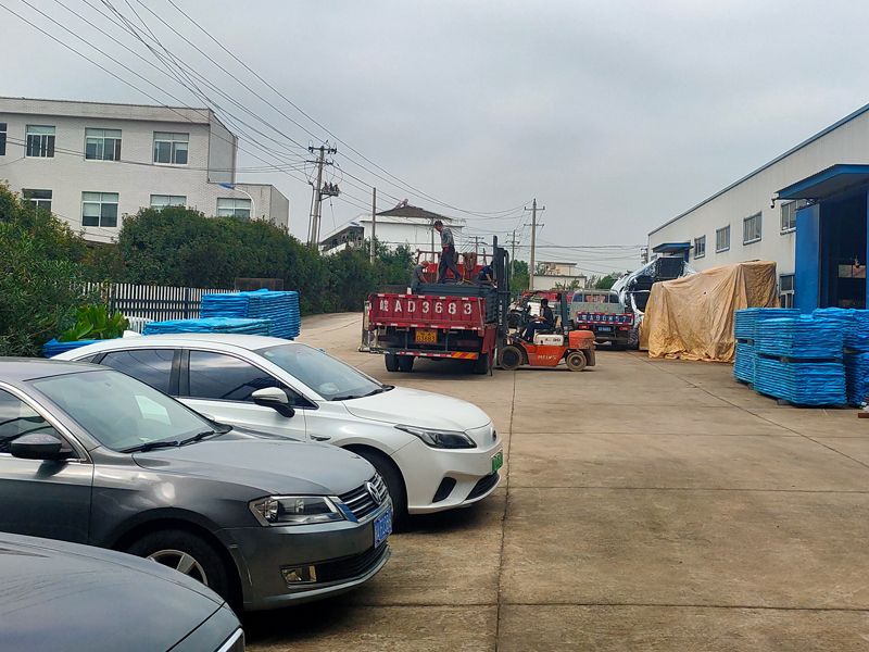 2025年10月19日鋅鋼圍墻護(hù)欄裝車(chē)發(fā)貨! 2025年10月19日鋅鋼圍墻護(hù)欄裝車(chē)發(fā)貨!