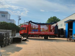 2025年11月3日鋅鋼百葉窗裝車發(fā)貨！